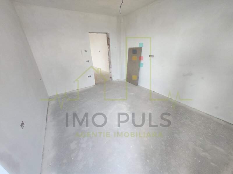 Trei Camere la Esso. Girocului. 2 Bai.